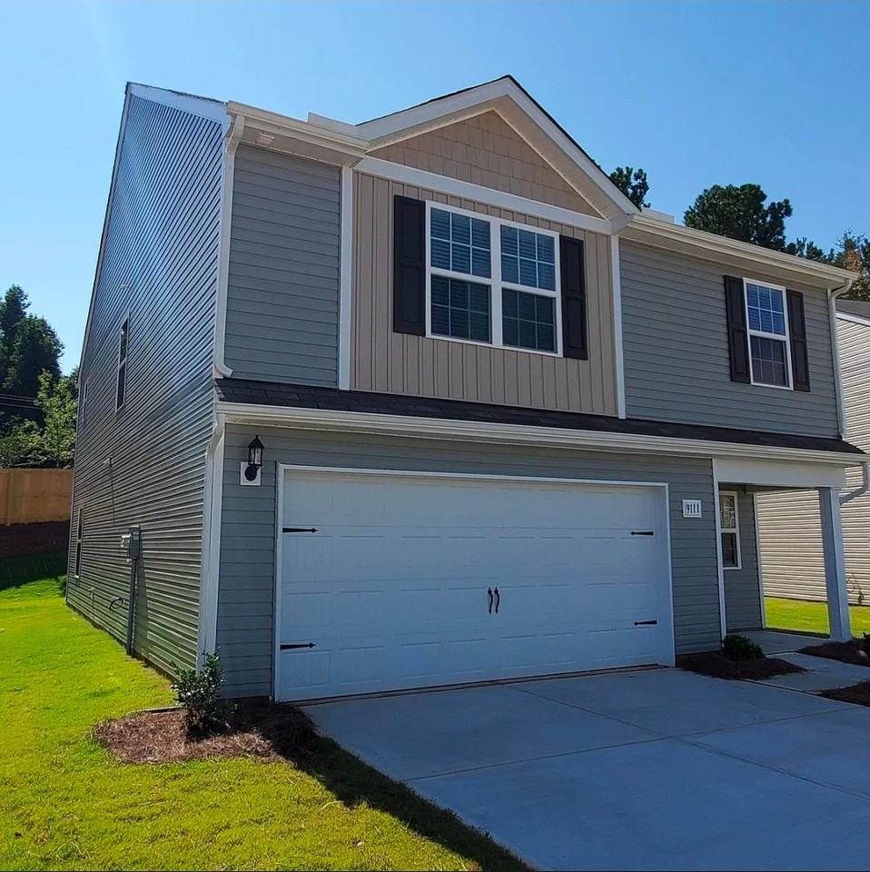 9111 Creedmore Hills Dr - Photo 3 of 34