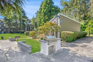 featured image of 862 Campus Dr