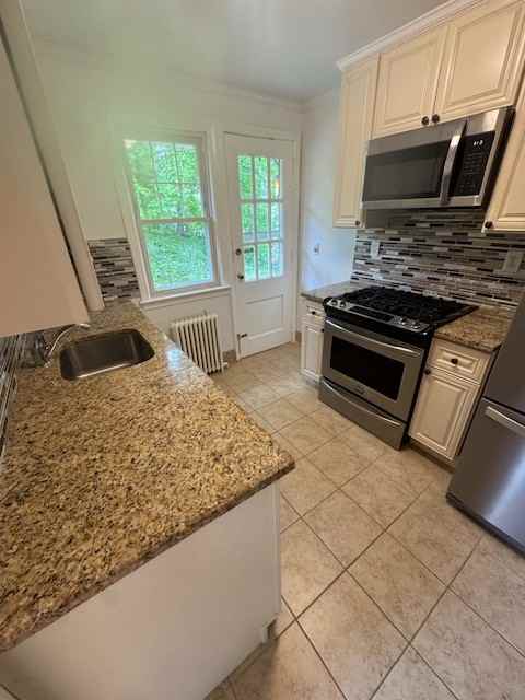 46-41 Hanford Street #1 - Photo 5 of 16