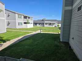 featured image of 1715 Center Ave