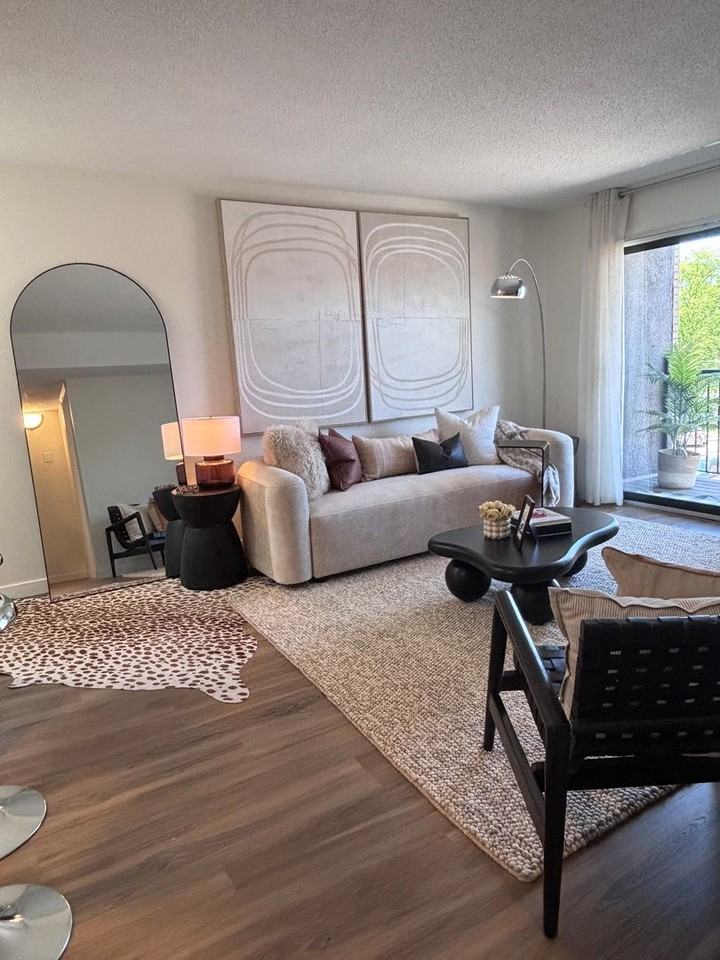 Overlook on 100 - Photo 2 of 23