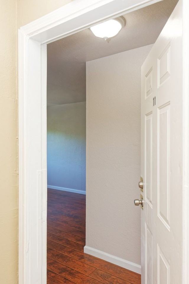 3024 Fruitvale Ave - Photo 5 of 35