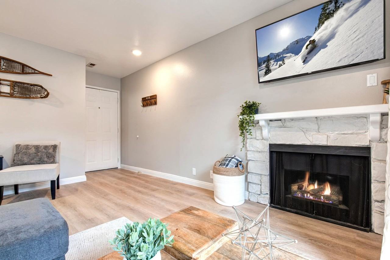 6905 N 2200 W - Photo 7 of 26
