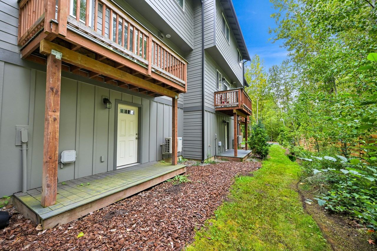 Deemer Road Townhomes - Photo 3 of 15