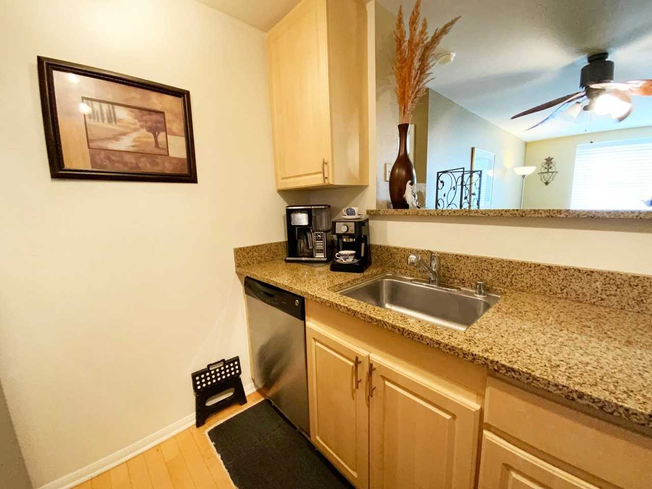 1970 Columbia St #315 - Photo 7 of 24