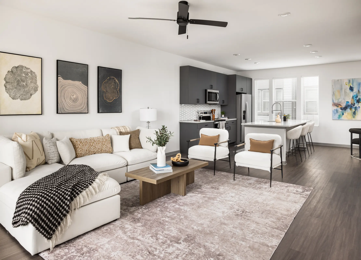 353 Edge View Cir