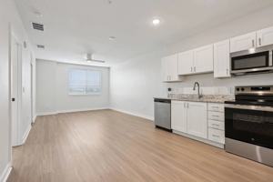 featured image of 438 106th Ave N