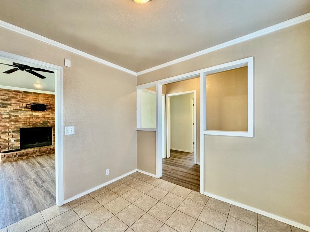 2200 W Rockypoint Dr #1 - Photo 6 of 24