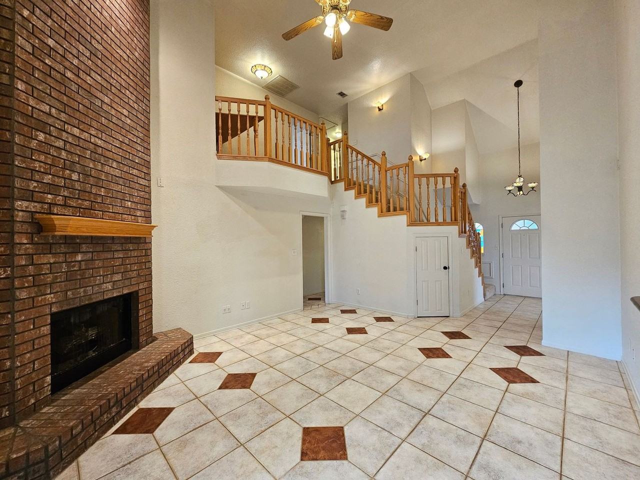 4300 Barrington Trl - Photo 2 of 32