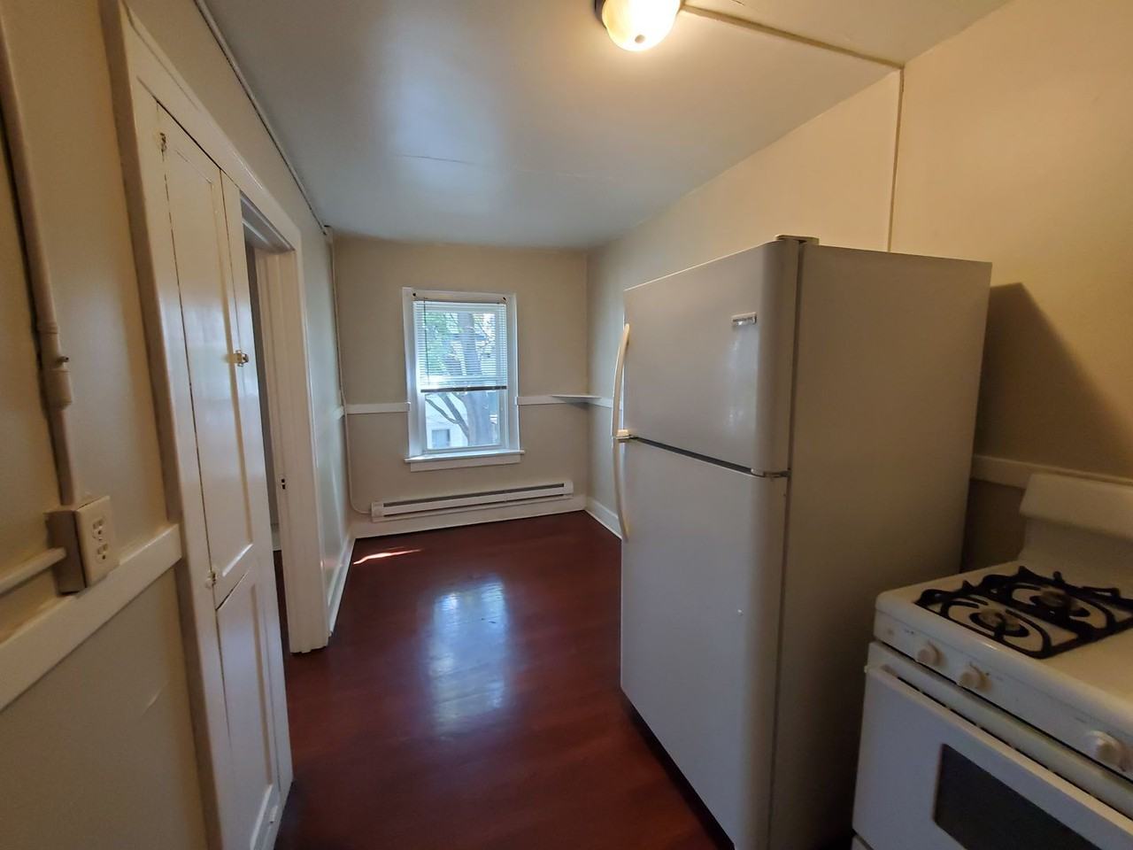 2930 5th Ave - Photo 5 of 13