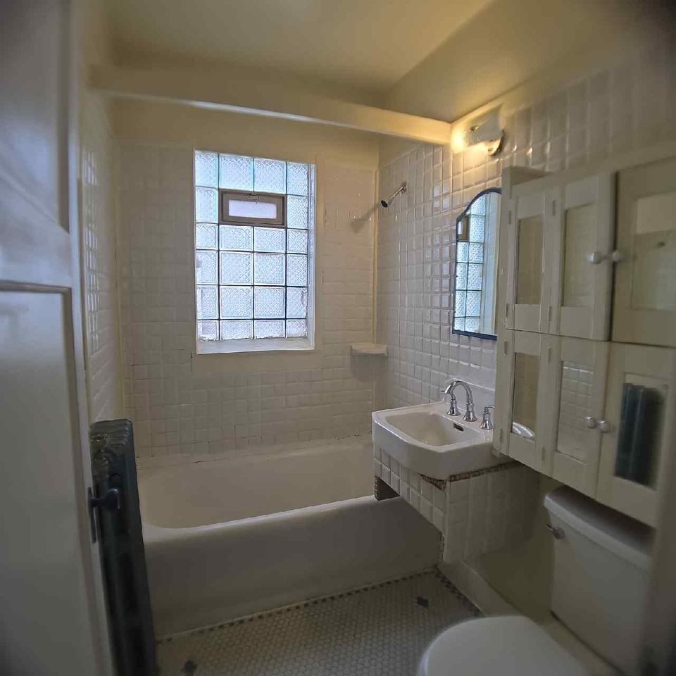 1333 S 53rd St #3 - Photo 7 of 7
