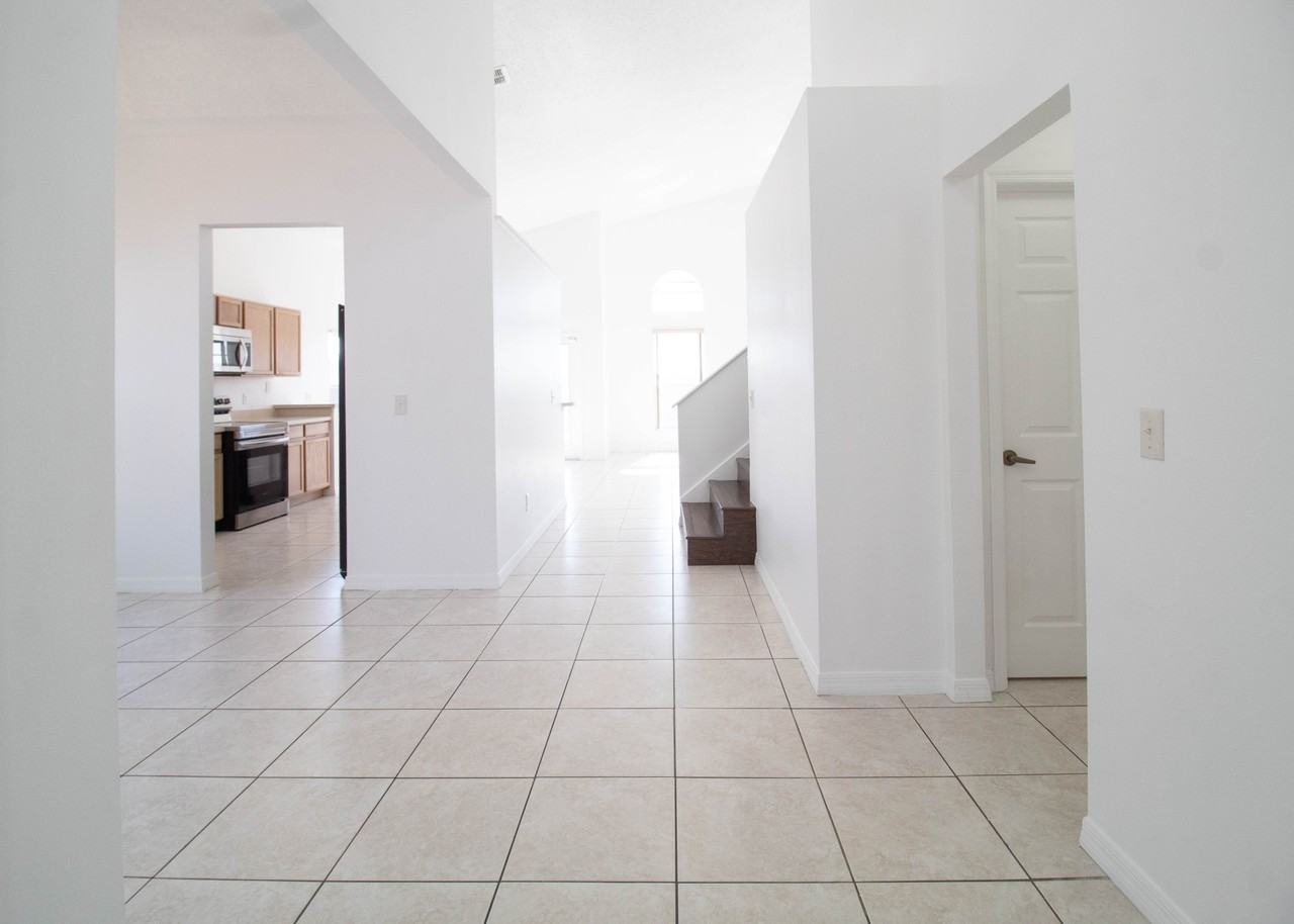 667 Downing Cir #1 - Photo 7 of 42