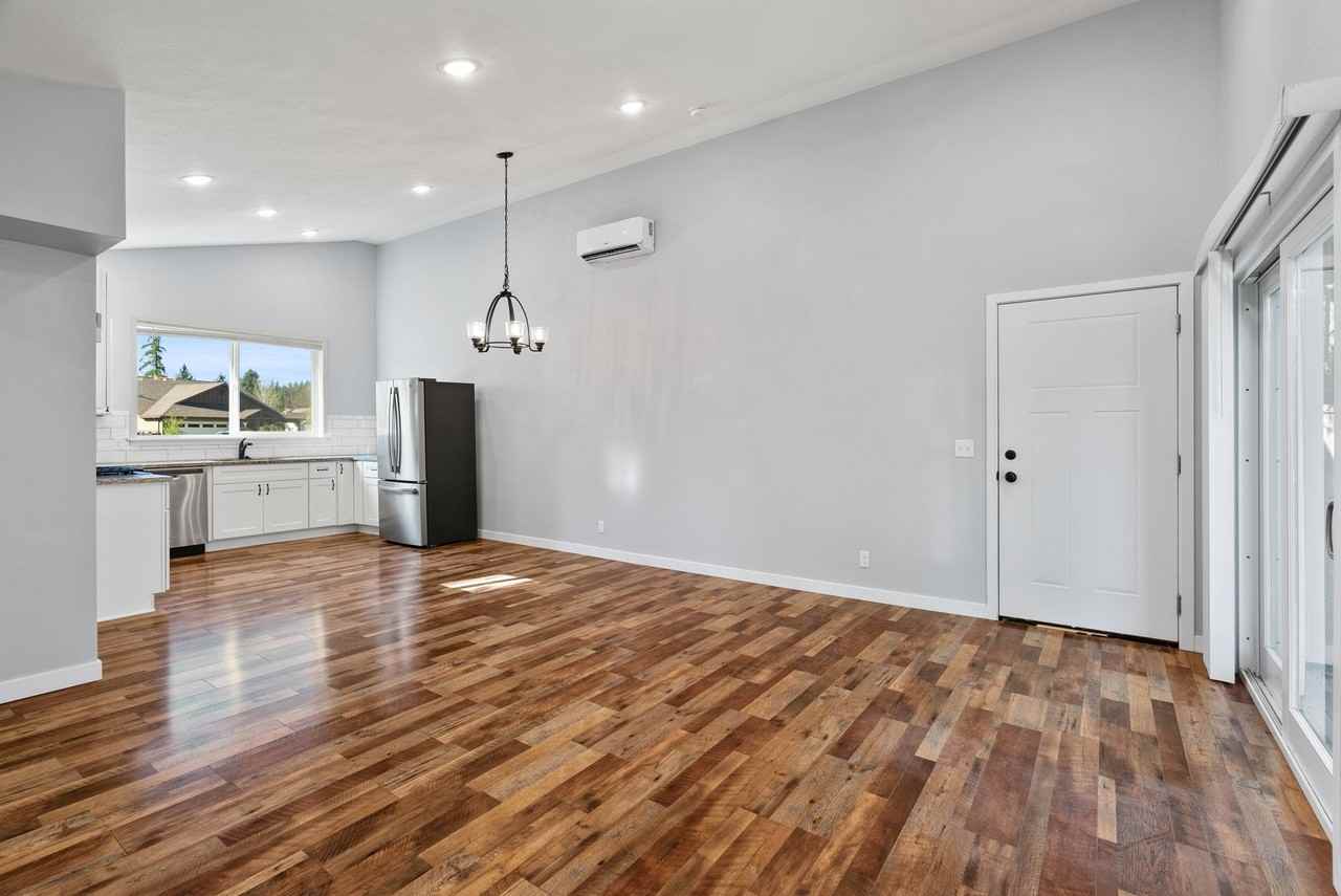 900 Westwood Dr #1 - Photo 3 of 32