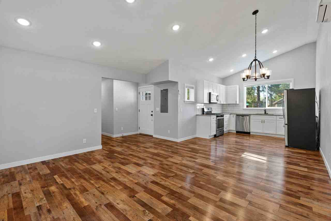 900 Westwood Dr #1 - Photo 5 of 32