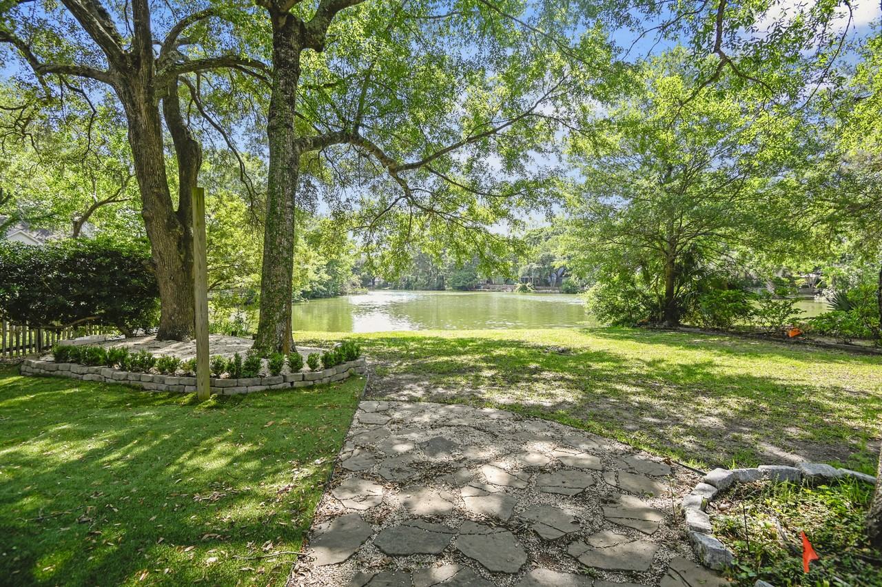 1382 Center Lake Dr #1 - Photo 3 of 36