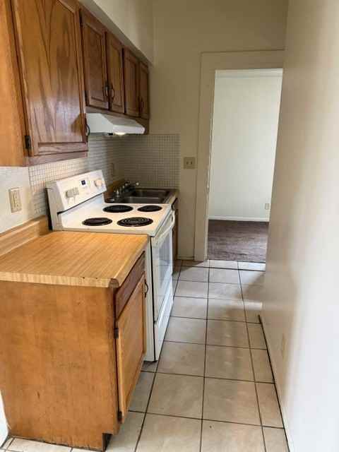 1713 Earl Ave #C - Photo 4 of 9