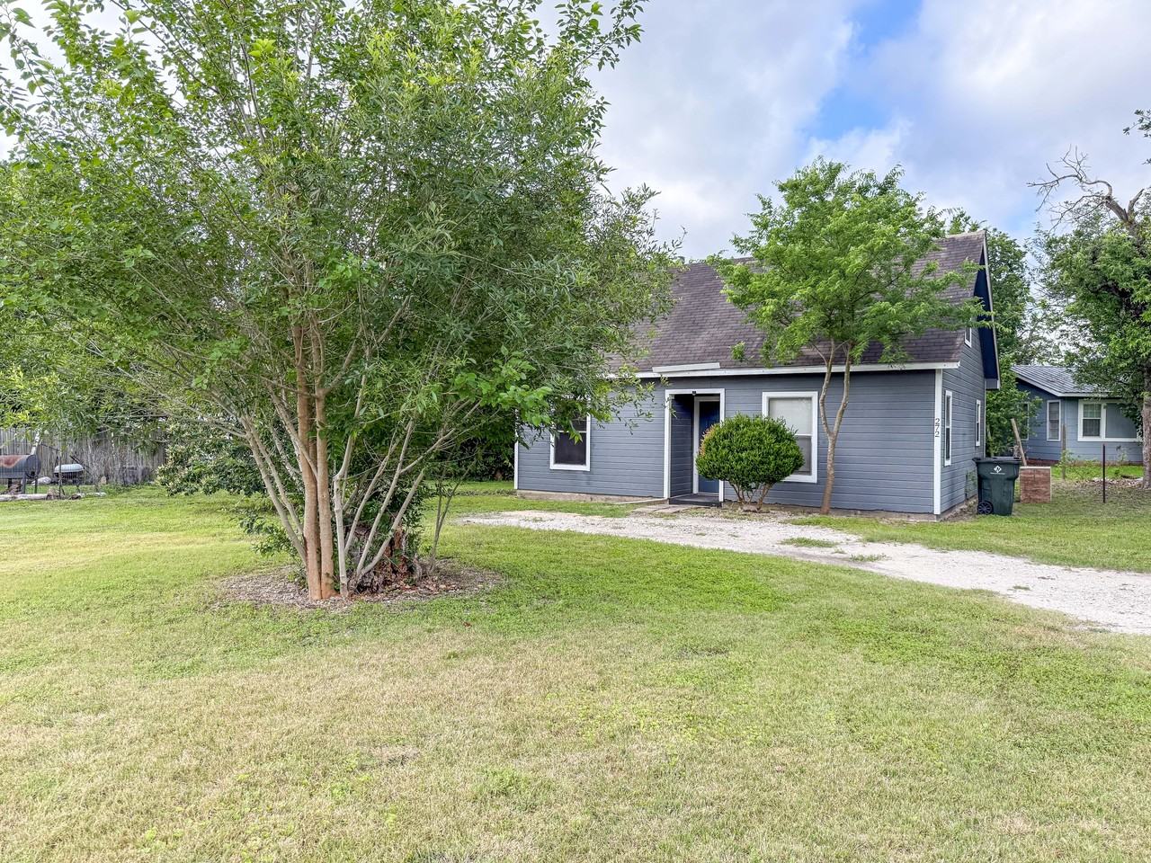 272 Schmucks Rd #1 - Photo 2 of 12