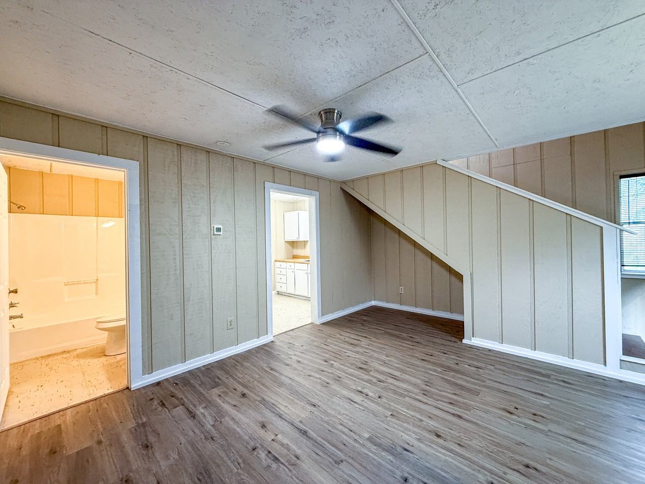272 Schmucks Rd #1 - Photo 5 of 12