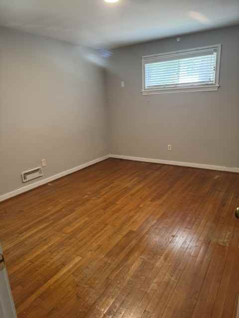 10548 Ashburn Rd #1 - Photo 7 of 15