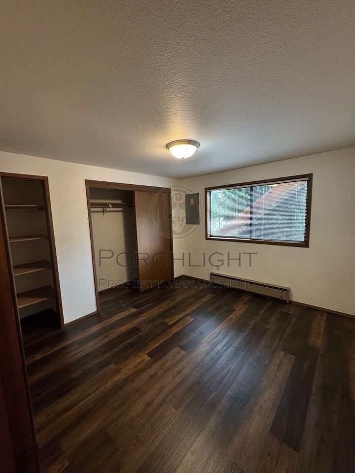 313 14th St #313-14th - Photo 6 of 10