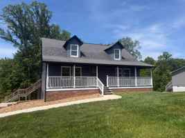 featured image of 3339 Riveroaks Dr