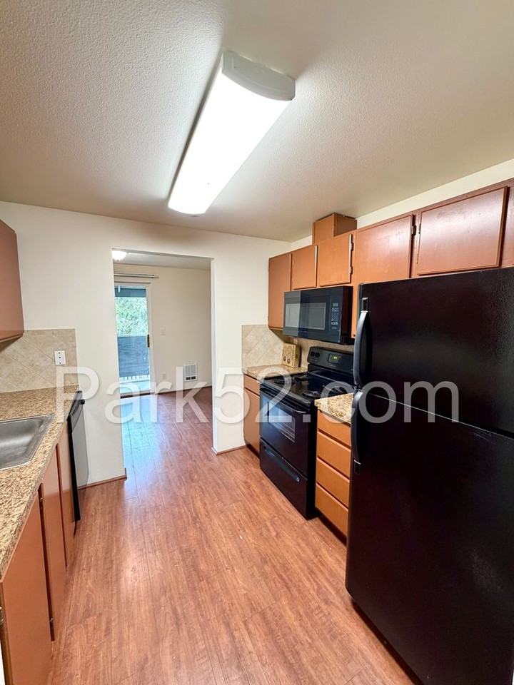 17718 85th Avenue Ct E #C - Photo 5 of 16