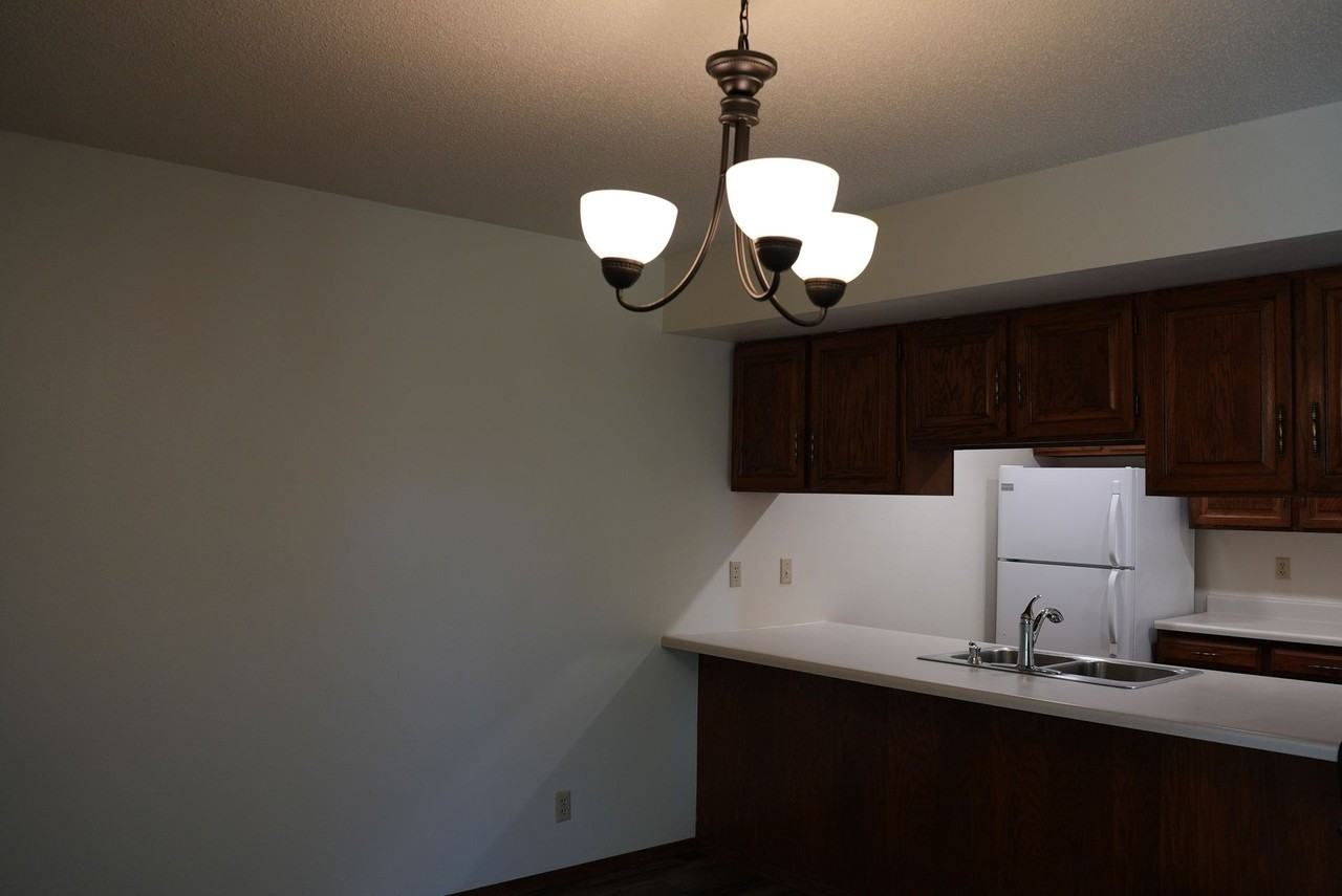 Doral Apartments - Photo 5 of 16