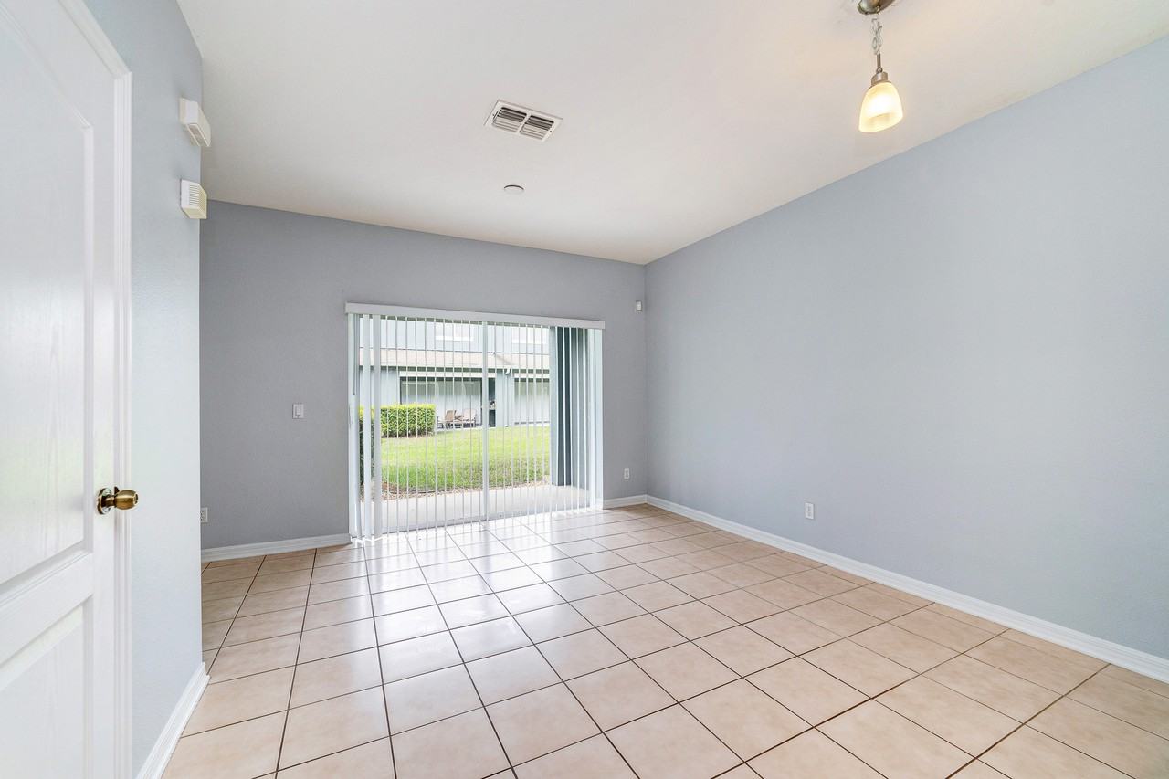 3486 Wilshire Way Rd #1 - Photo 4 of 30