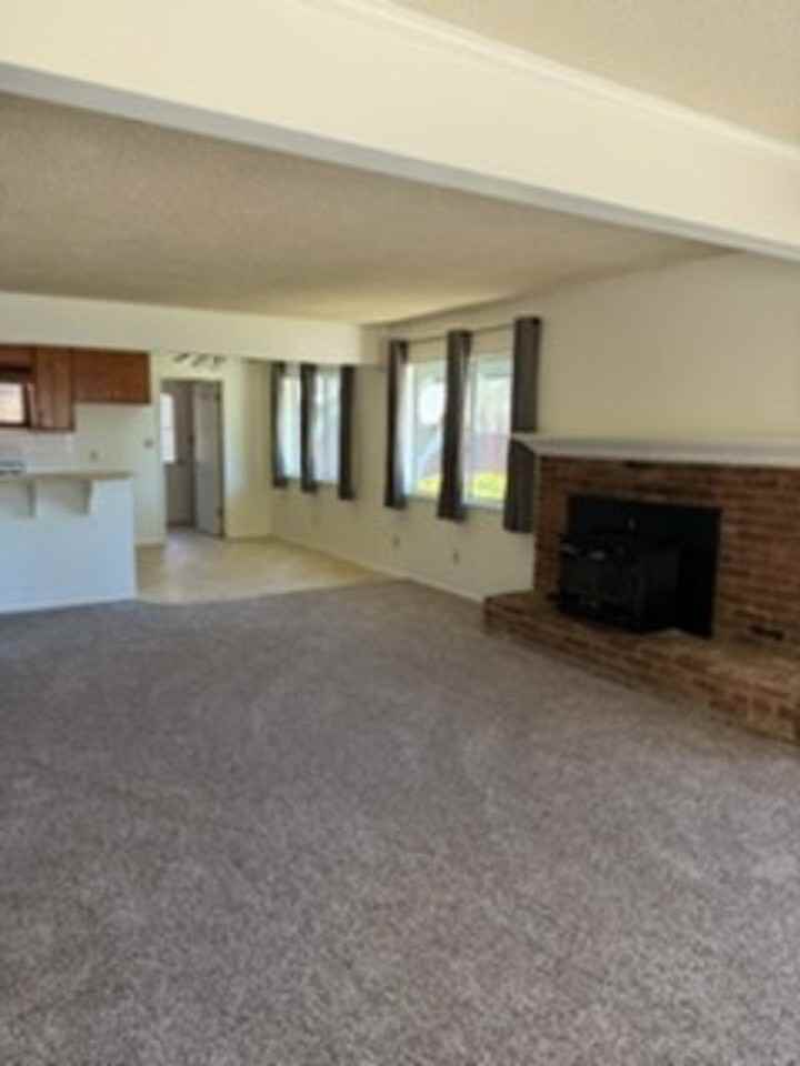 6641 Ivins Dr - Photo 6 of 23