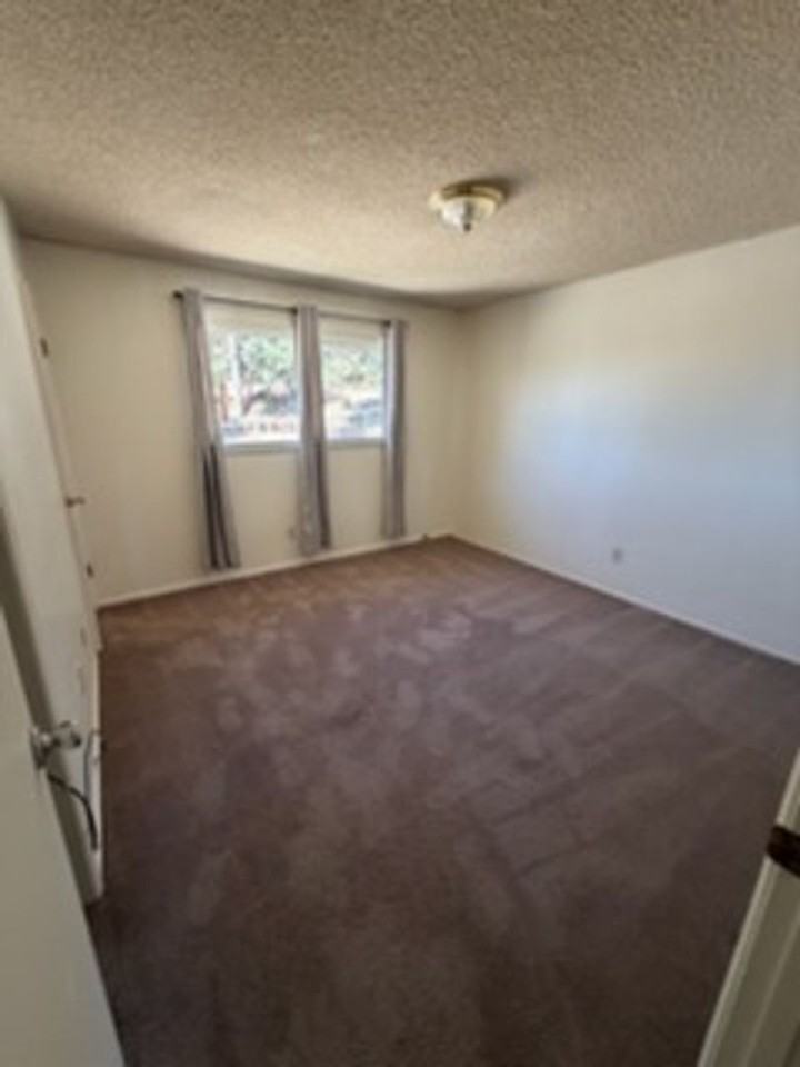 6641 Ivins Dr - Photo 6 of 16