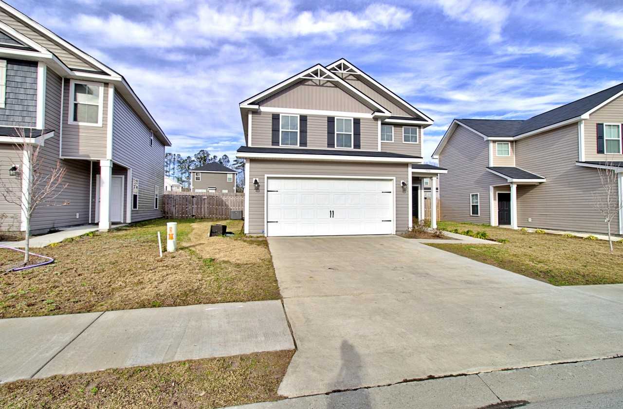 546 Fairview Cir #1 - Photo 2 of 33