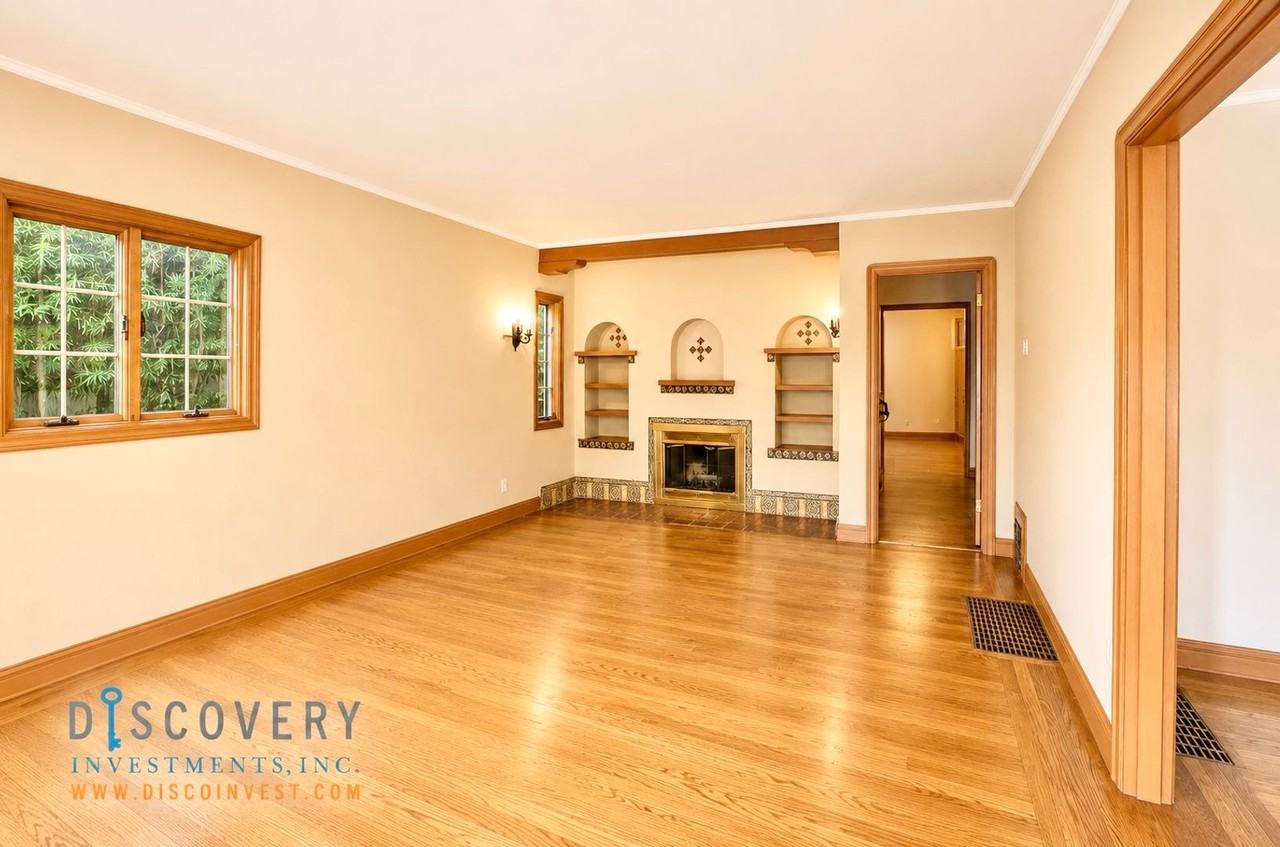 168 Oak Rd - Photo 3 of 34