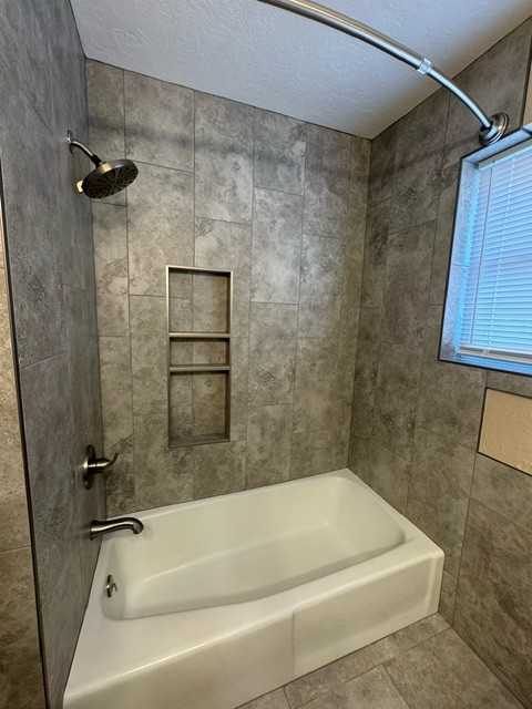 306 Nw 62nd St #1 - Photo 7 of 10