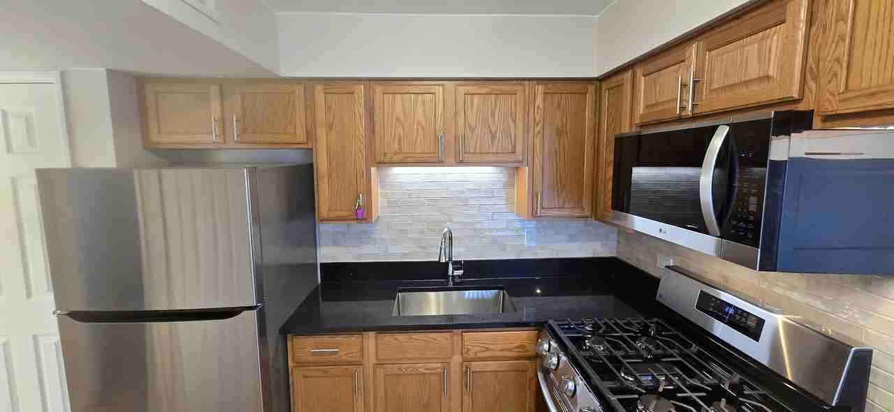 16601 Jean Lane1B #1B - Photo 2 of 14