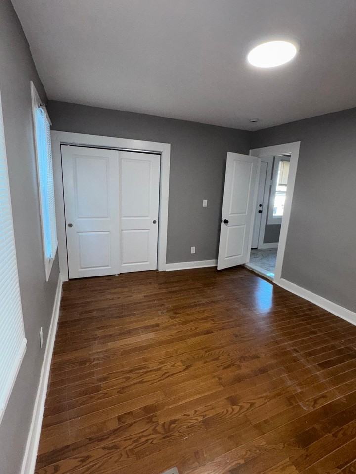 55 Pierpont St #1 - Photo 2 of 7