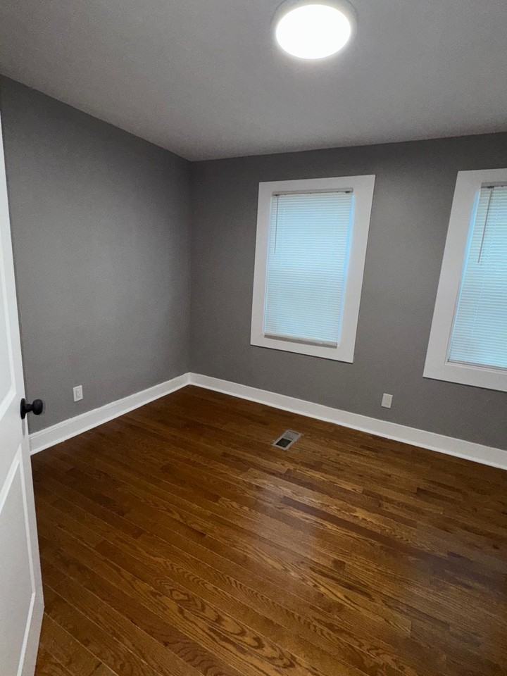 55 Pierpont St #1 - Photo 4 of 7