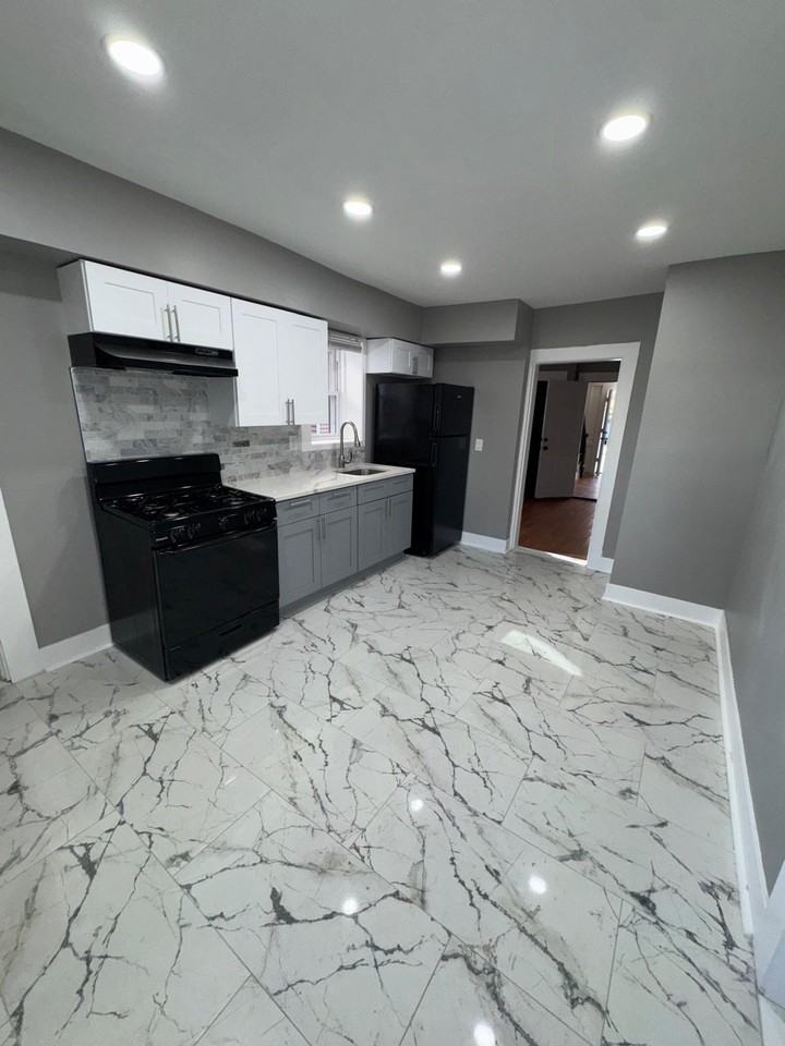 55 Pierpont St #1 - Photo 5 of 7