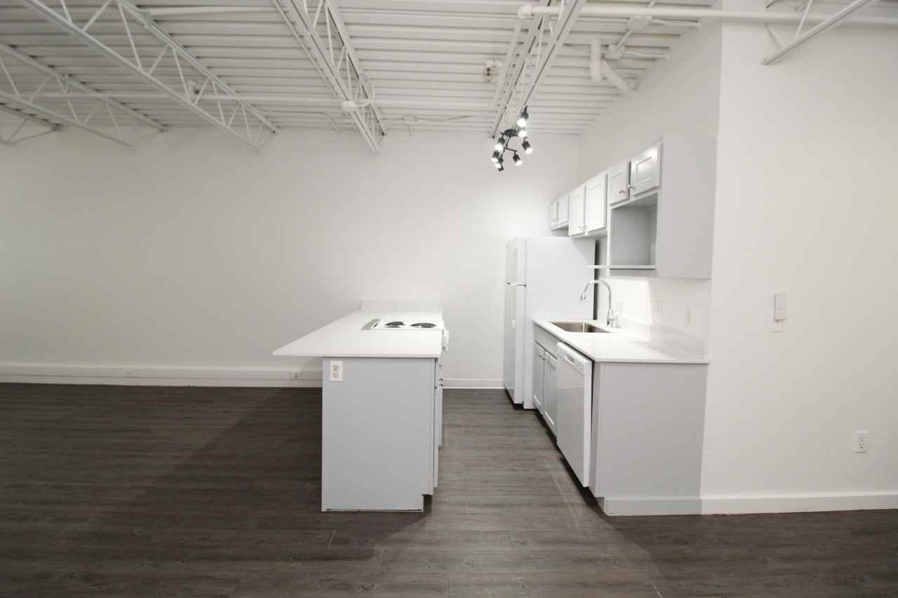 1011 N Molly Ct #1011MC - Photo 2 of 8
