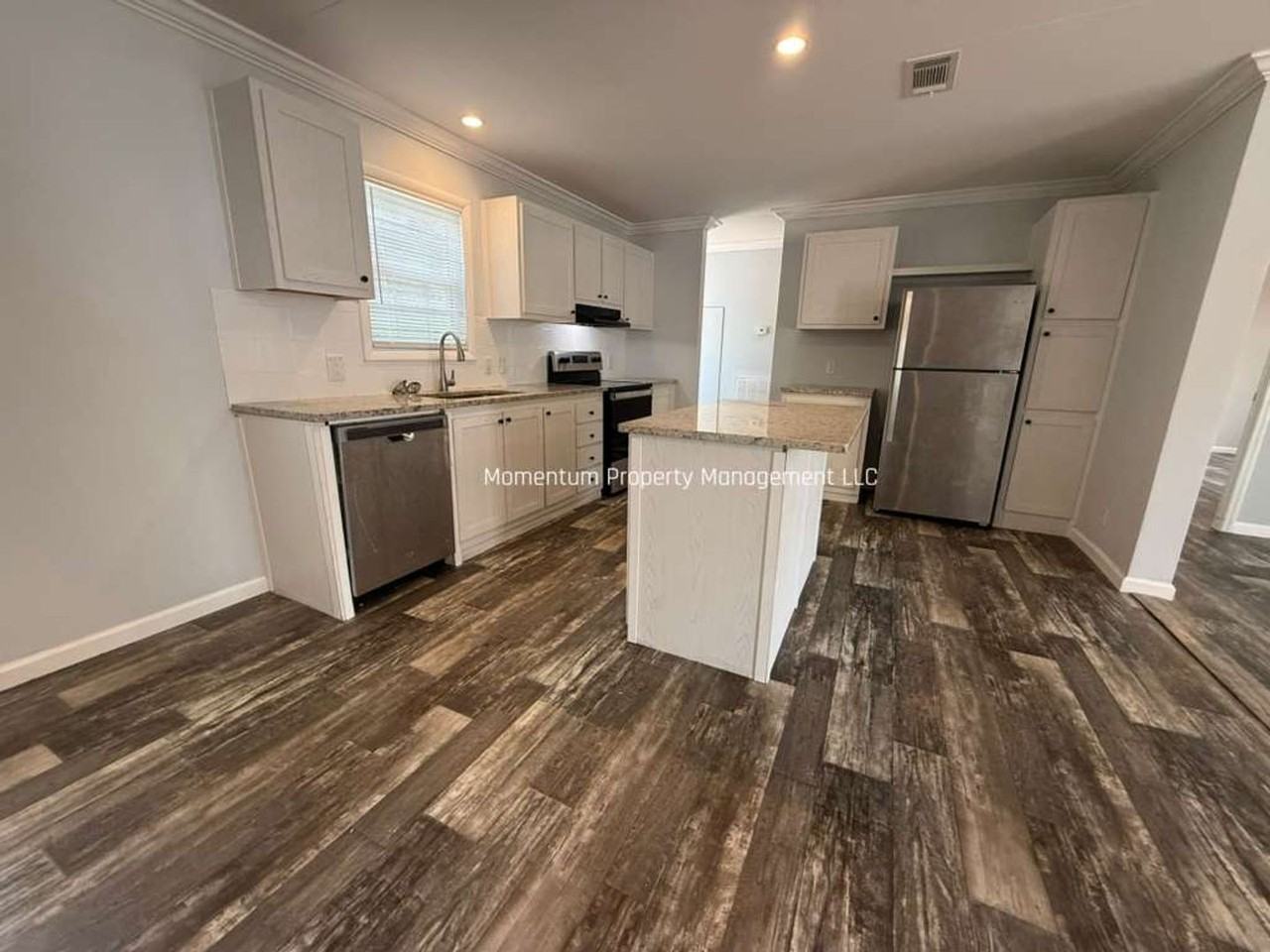 7086 Hilton Dr - Photo 6 of 19