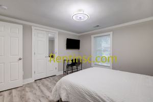 featured image of 1004 Pine St #A1