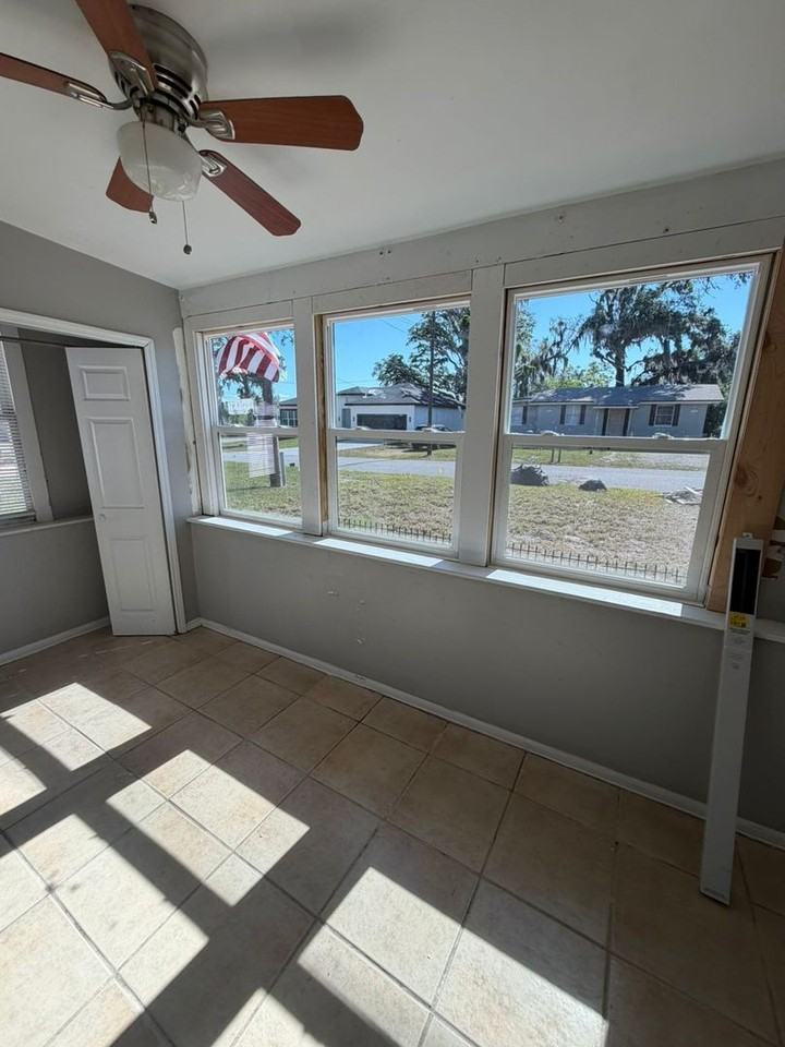 5234 Journal Ave - Photo 4 of 16