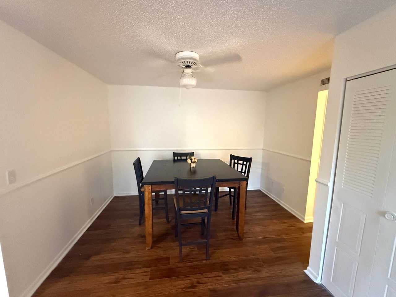 1406 Park Shore Circle - 3clientes@realtymiamigroup.comHOA HAMLET #3 - Photo 6 of 19