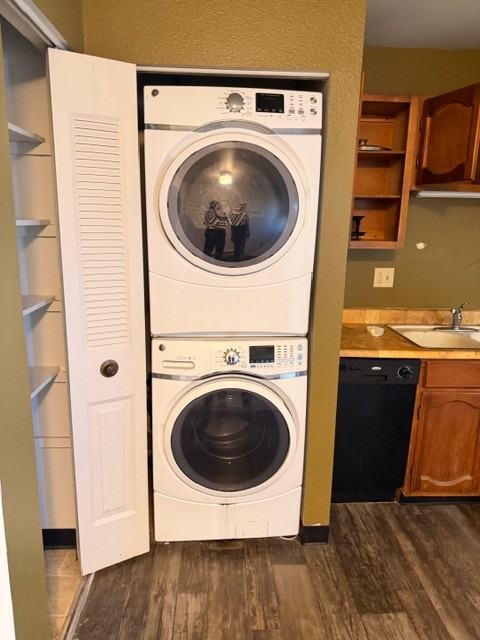6 Clearview Ct #1 - Photo 2 of 13