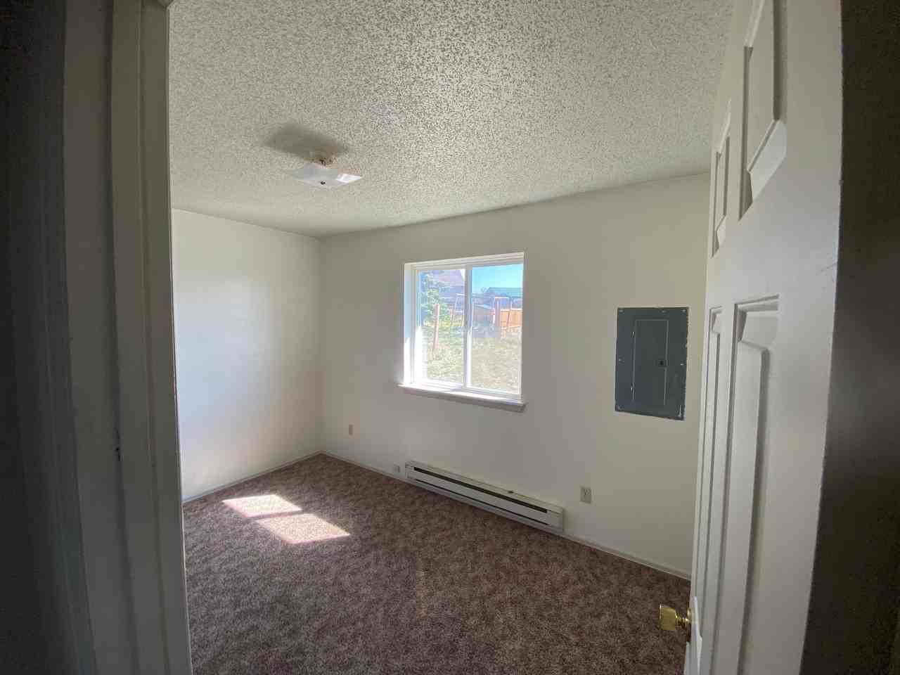 6 Clearview Ct #1 - Photo 6 of 13