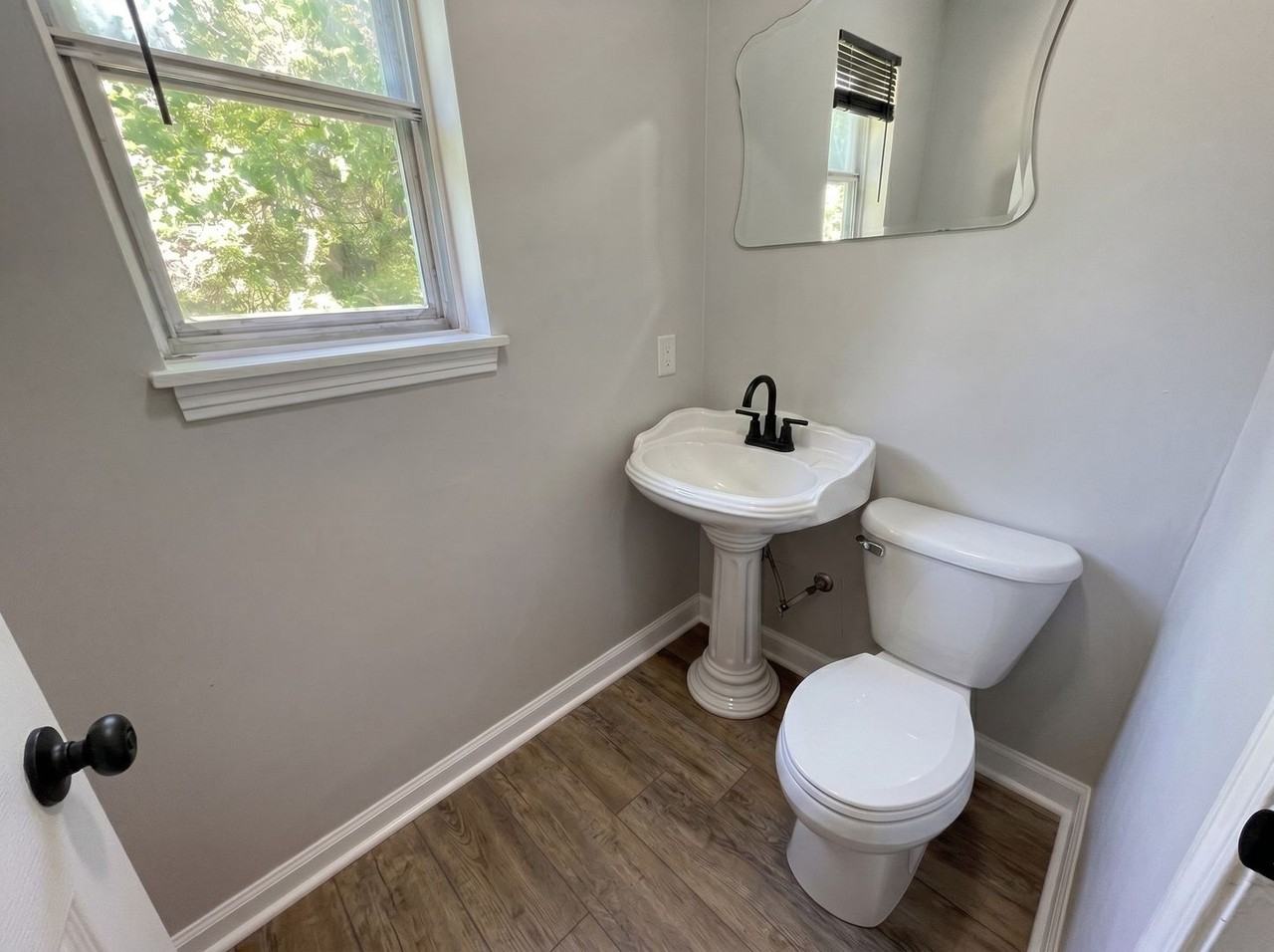 278 Hewlett Rd - Photo 5 of 5