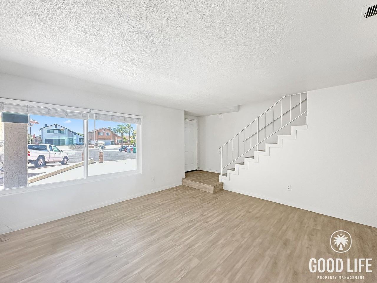 1311 Carnell Ct - Photo 5 of 31
