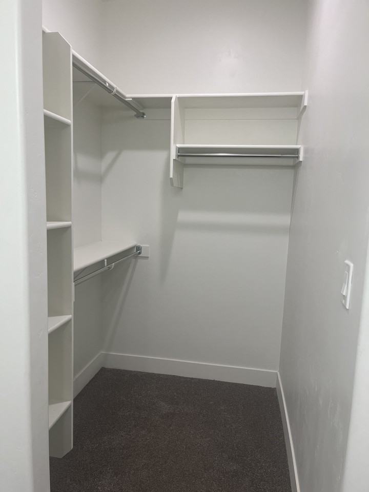 862 W 480 S #1 - Photo 6 of 17