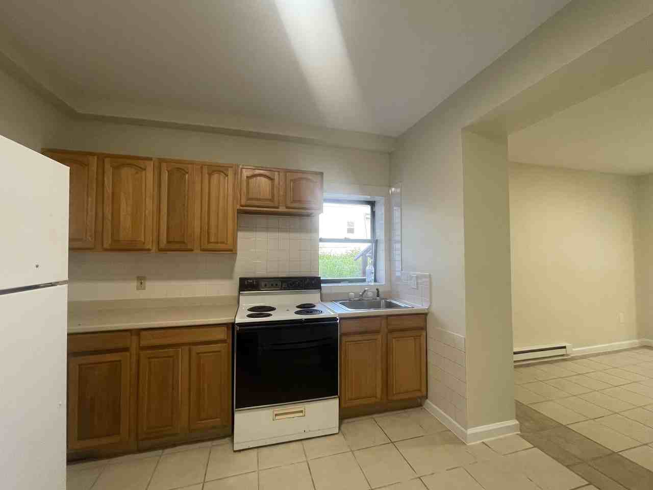502 E Main St #1 - Photo 4 of 13
