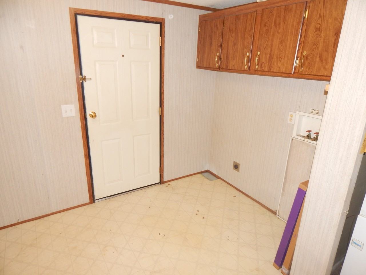 1386 County Road 1128 - Photo 6 of 14