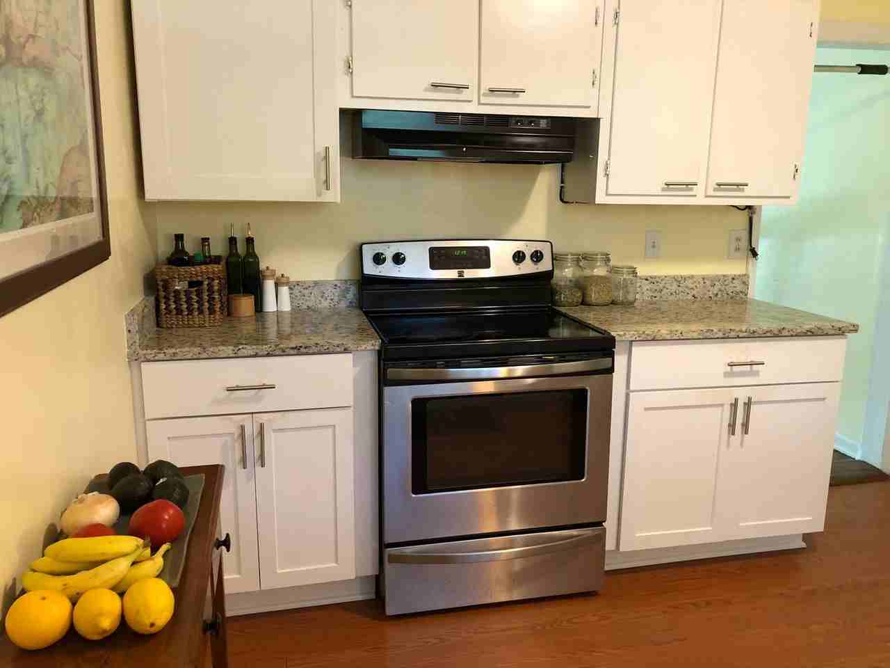 2148 Nw 28th Ave - Photo 7 of 20